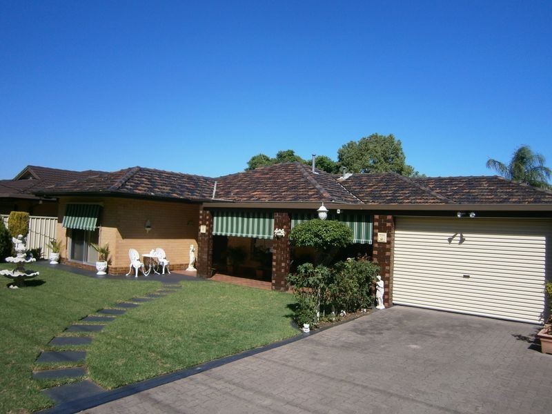 14 Kelly Road, Valley View SA 5093