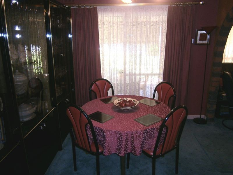 14 Kelly Road, Valley View SA 5093