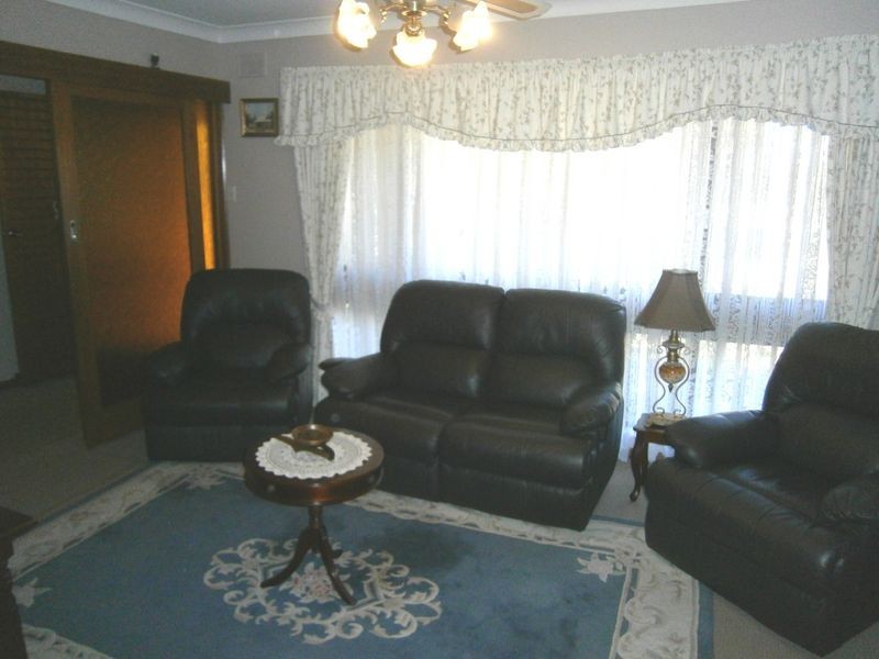 20 Heather Drive, Para Vista SA 5093