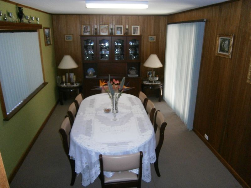 20 Heather Drive, Para Vista SA 5093