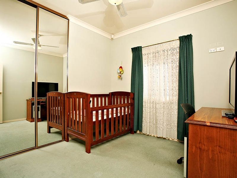 14 Lockwood Drive, Greenwith SA 5125