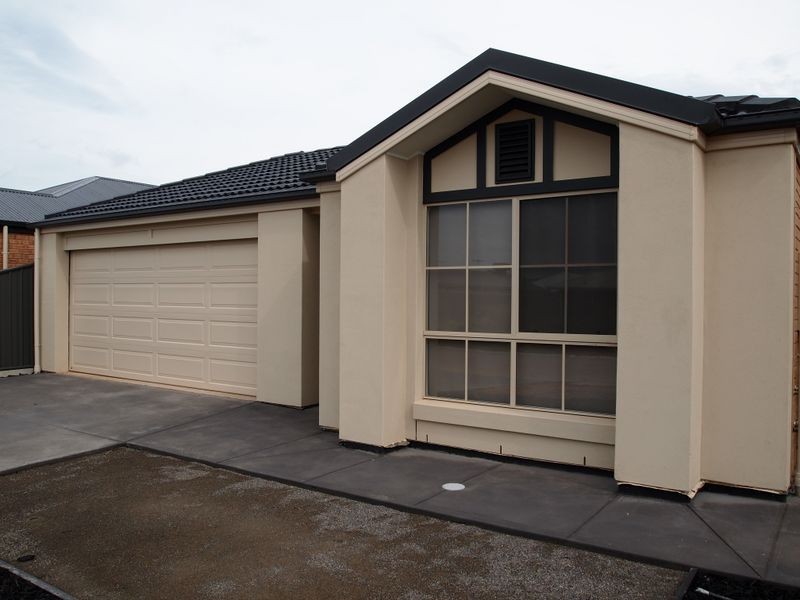 93 Centenary Circuit, Andrews Farm SA 5114