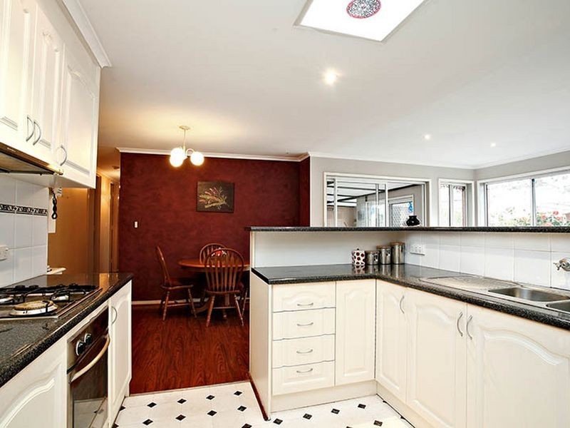 13 Hawke Crescent, Salisbury East SA 5109