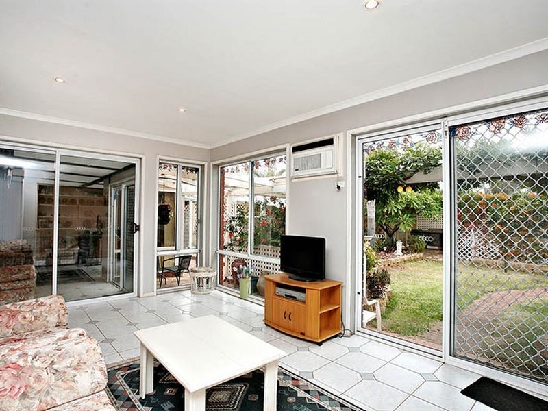 13 Hawke Crescent, Salisbury East SA 5109