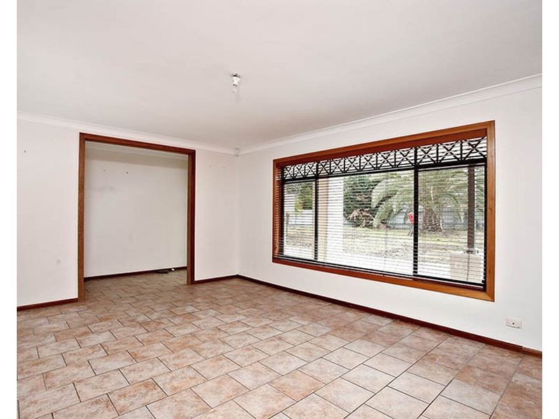 38 Kelly Road, Valley View SA 5093