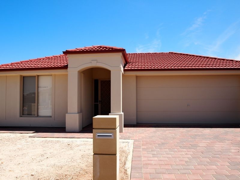 6 Langhorne Street, Andrews Farm SA 5114