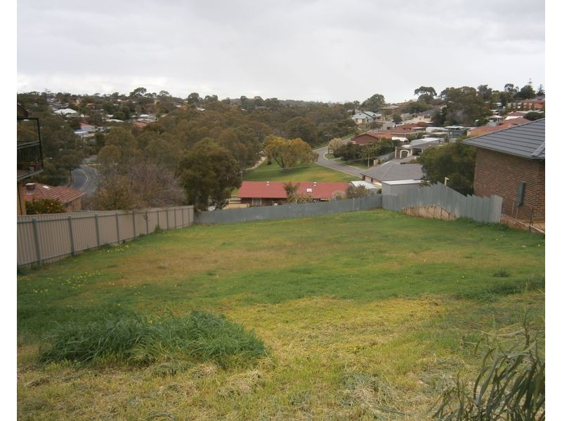 21 Flinders Drive, Valley View SA 5093