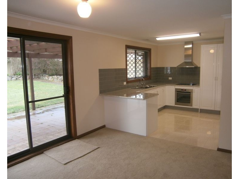 4 Theel Avenue, Birdwood SA 5234