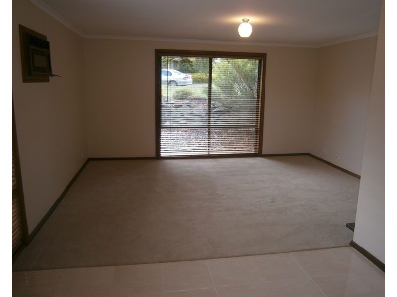 4 Theel Avenue, Birdwood SA 5234