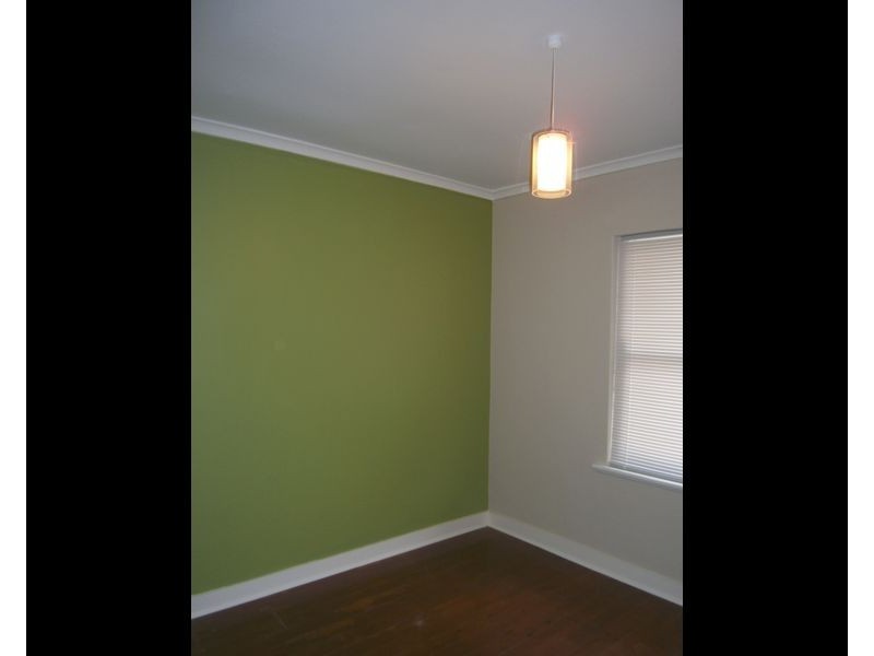 6 Wood Road, Paradise SA 5075