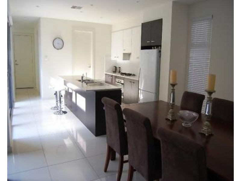 25 Adeline Street, Mawson Lakes SA 5095