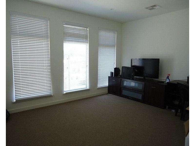 25 Adeline Street, Mawson Lakes SA 5095