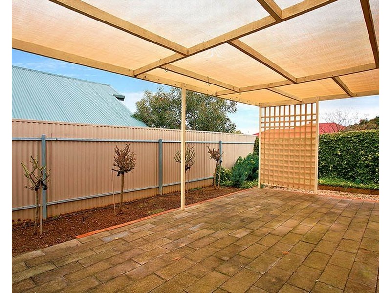 1 Glenmore Close, Greenwith SA 5125