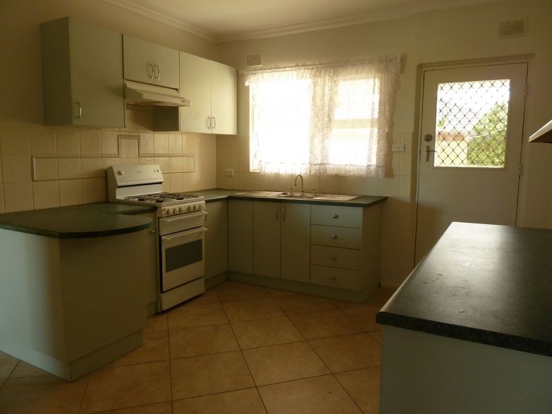 32 Milne Road, Para Hills SA 5096