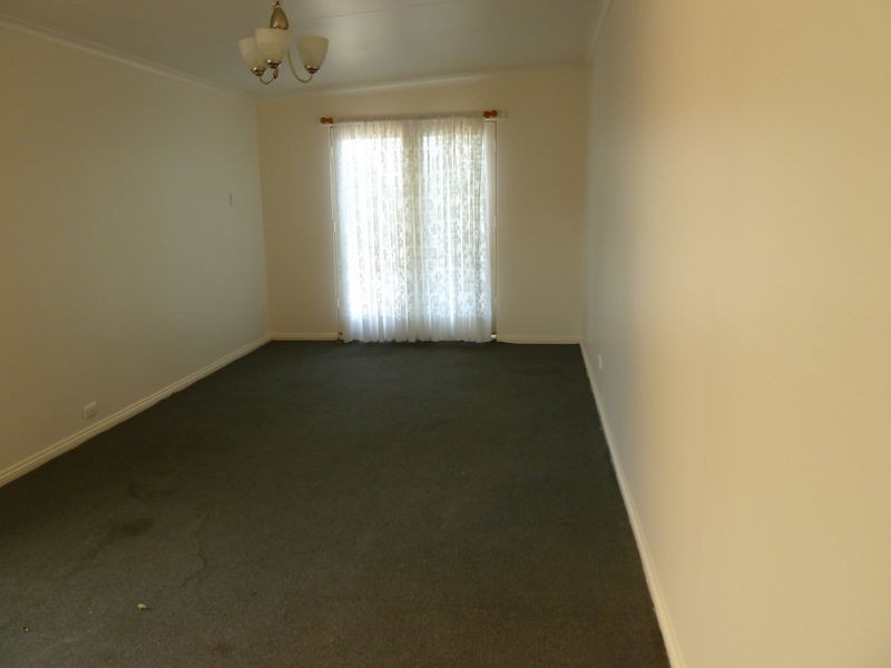 32 Milne Road, Para Hills SA 5096