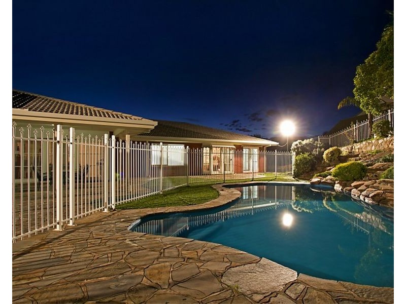 60 Coomurra Drive, Salisbury Heights SA 5109
