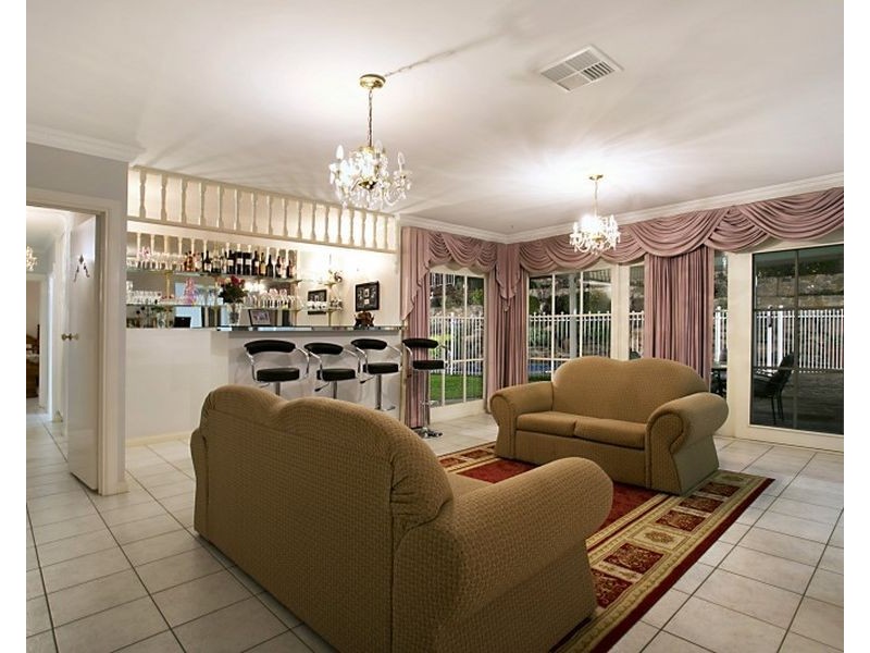 60 Coomurra Drive, Salisbury Heights SA 5109