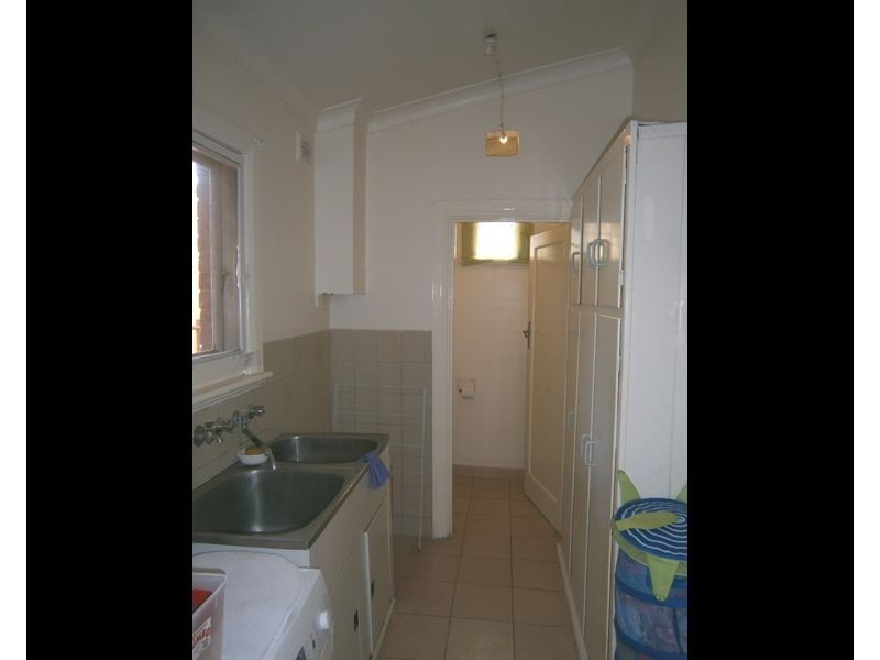 18 Roslind Street, Kensington Gardens SA 5068