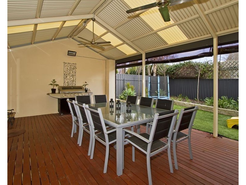 8 March Street, Greenwith SA 5125