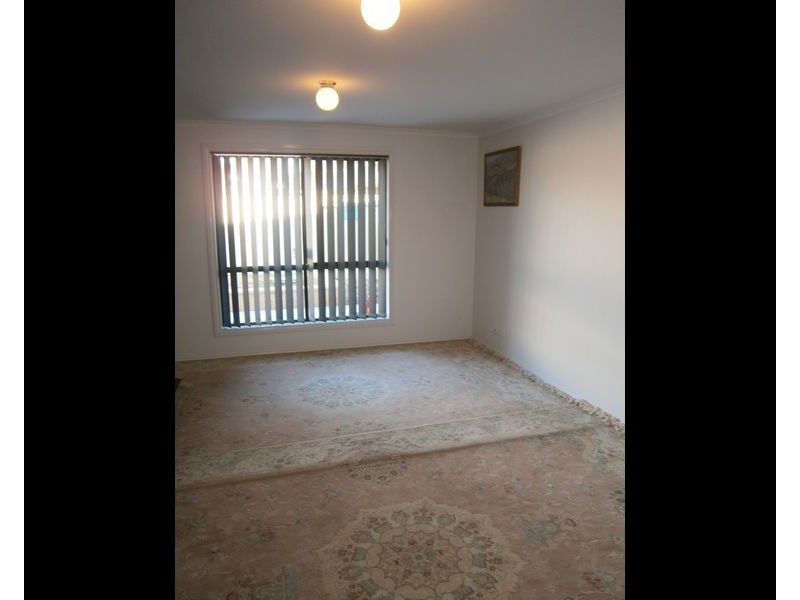 15 Graeber Rd, Smithfield SA 5114