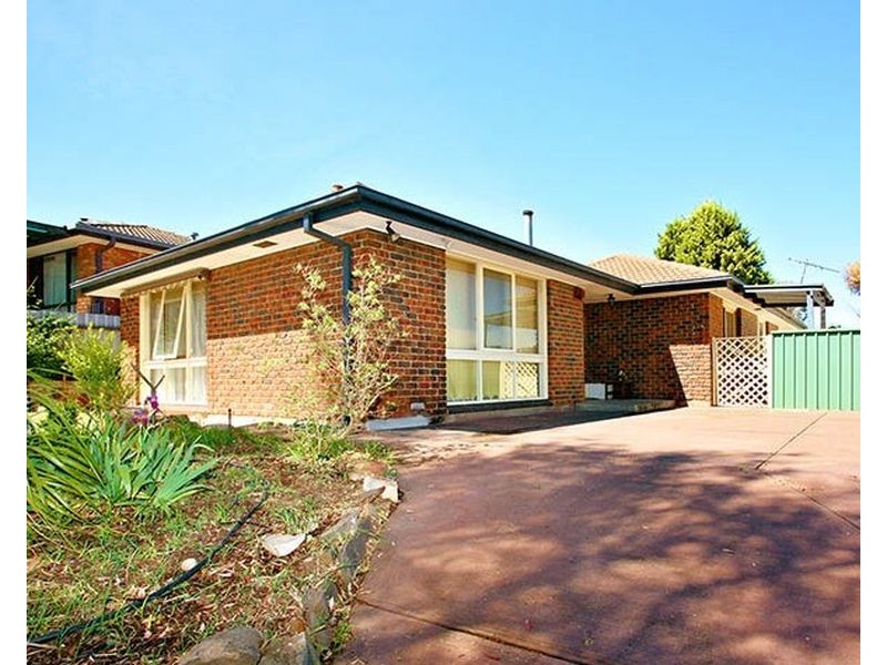 11 Ystwyth Court, Para Hills SA 5096