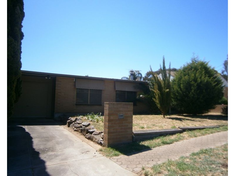 6 Windsor Avenue, Para Hills SA 5096