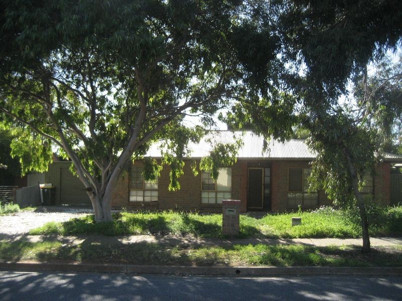 15 Upton Street, Elizabeth Vale SA 5112