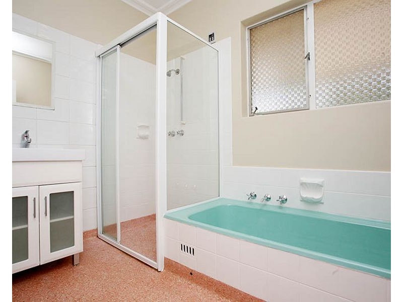 24 Far View Crescent, Ridgehaven SA 5097