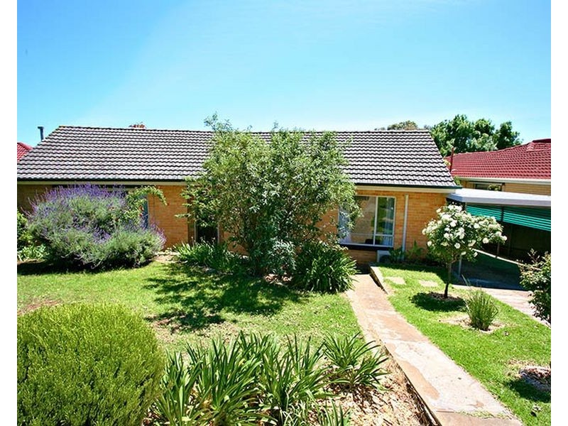 24 Far View Crescent, Ridgehaven SA 5097