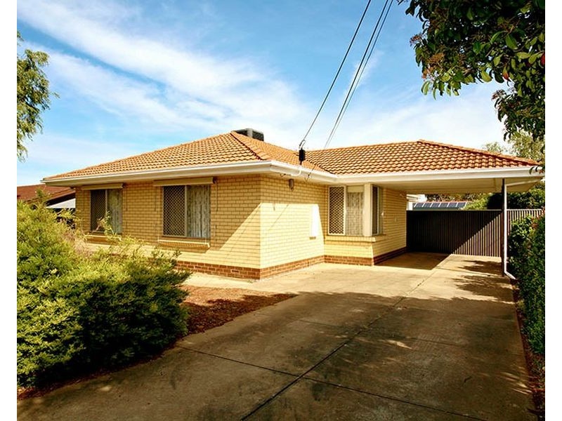 3 Chapel Road, Para Vista SA 5093