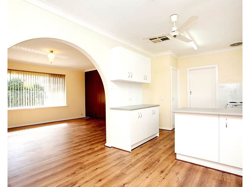 3 Chapel Road, Para Vista SA 5093