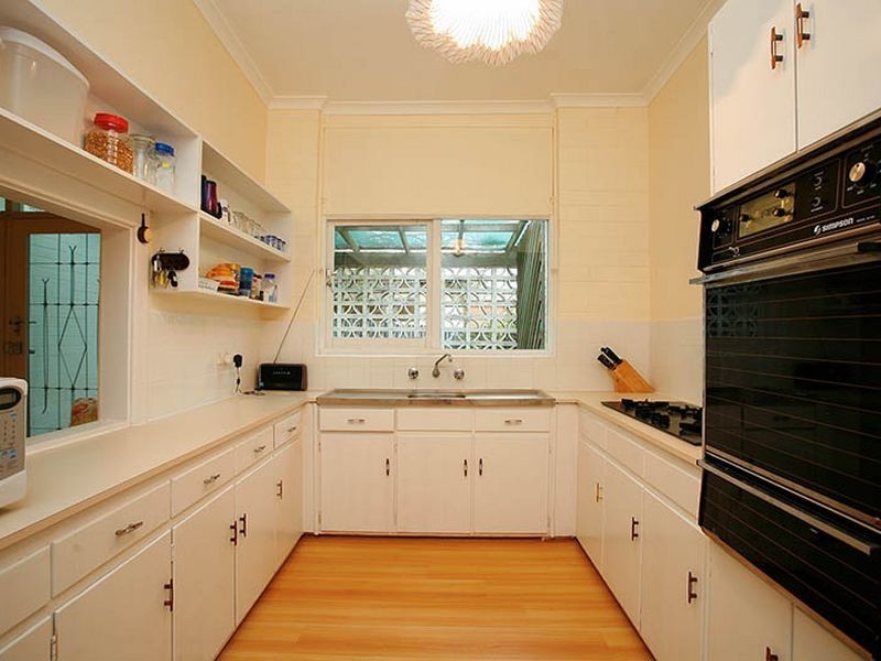 30 Robert Avenue, Para Hills SA 5096