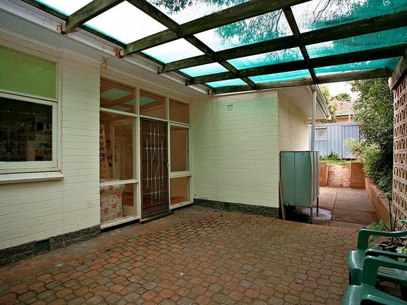 30 Robert Avenue, Para Hills SA 5096