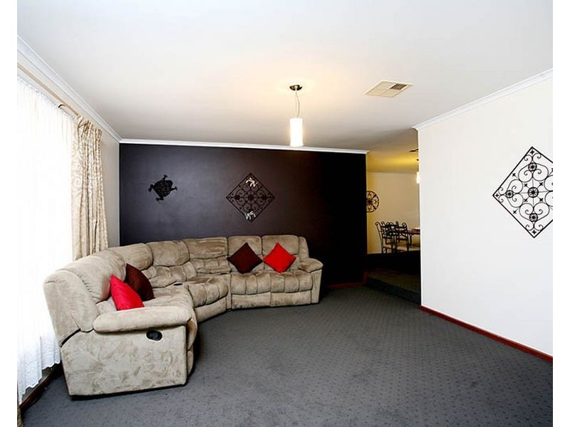 5 Cawston Court, Gulfview Heights SA 5096