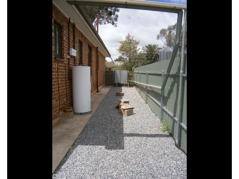 9 Bloomfield Crescent, Elizabeth Downs SA 5113