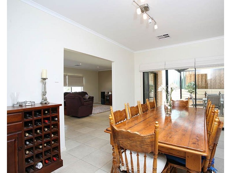 44 Jackaroo Crescent, Walkley Heights SA 5098