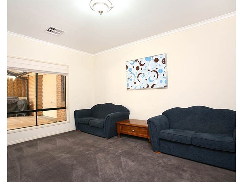 44 Jackaroo Crescent, Walkley Heights SA 5098