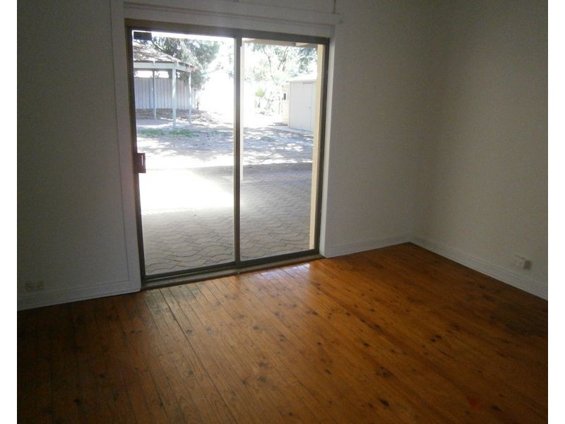 445 Bridge Road, Para Hills SA 5096