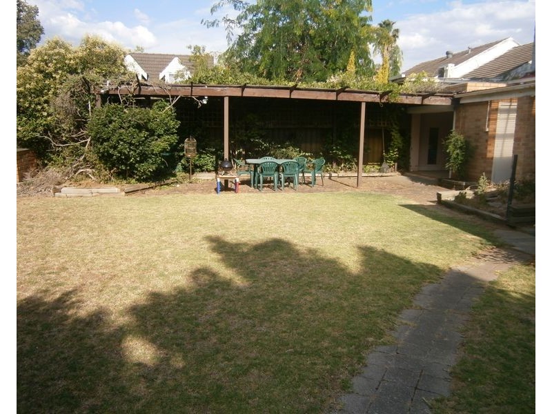 8 Elderslie Avenue, Fitzroy SA 5082
