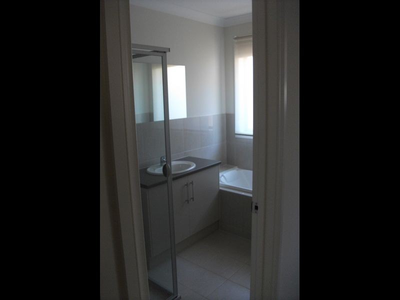 23 Neville Avenue, Modbury SA 5092