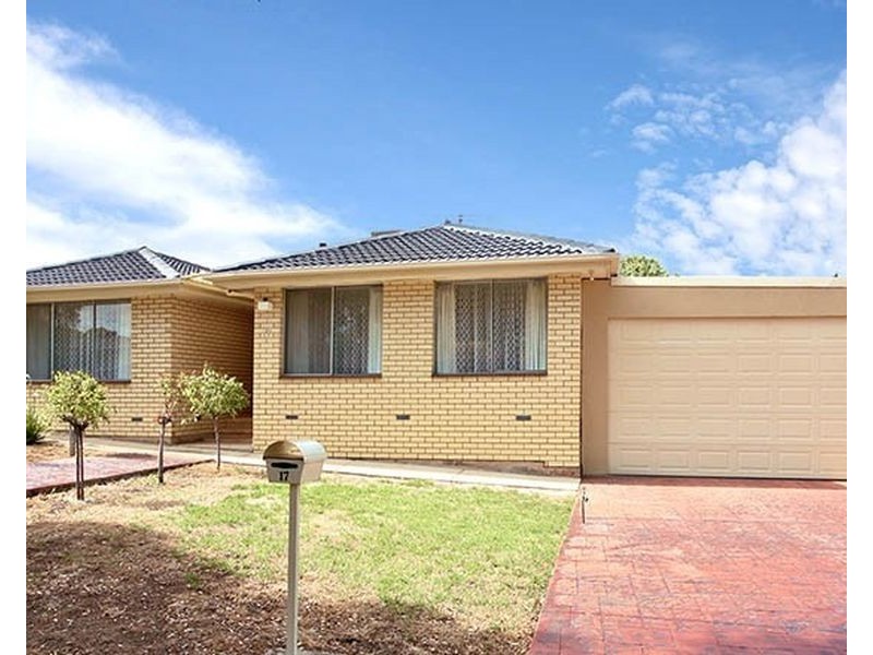 17 Kildonnan Avenue, Para Vista SA 5093