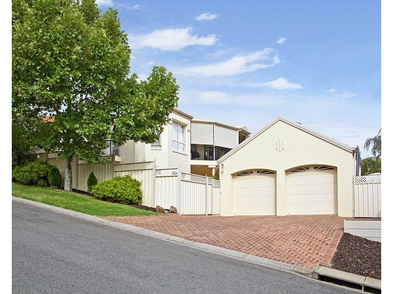 30 Rochester Crescent, Golden Grove SA 5125