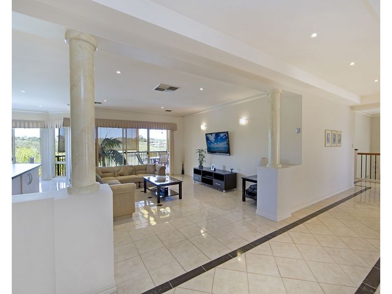 30 Rochester Crescent, Golden Grove SA 5125