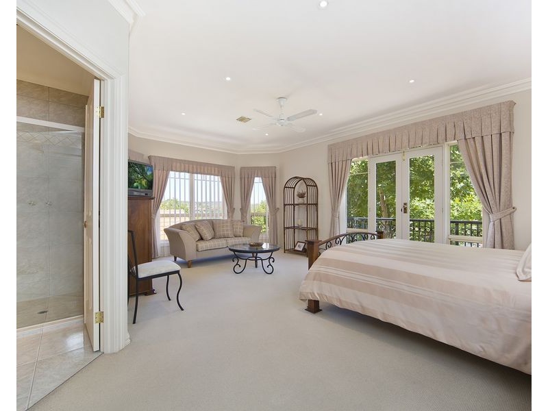 30 Rochester Crescent, Golden Grove SA 5125