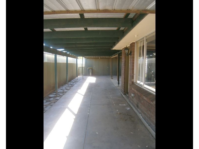 29 Potts Crescent, Burton SA 5110