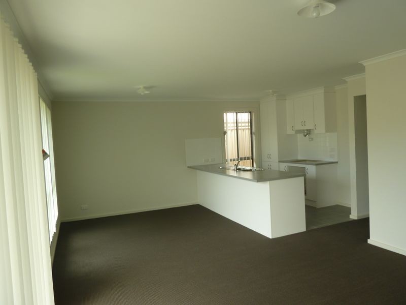 1 Doudney Avenue, Evanston Gardens SA 5116