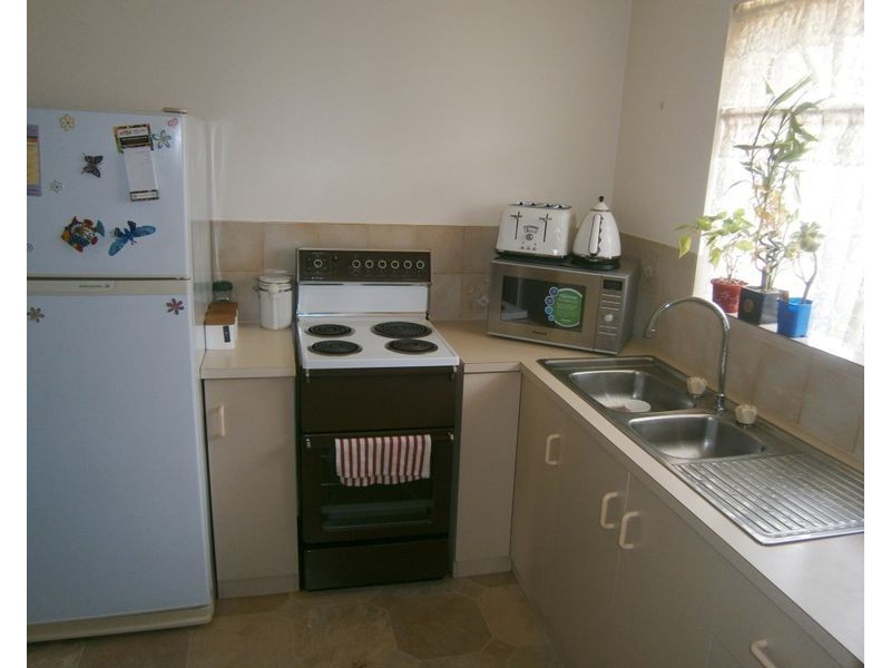 16-8 Polst Avenue, Para Vista SA 5093