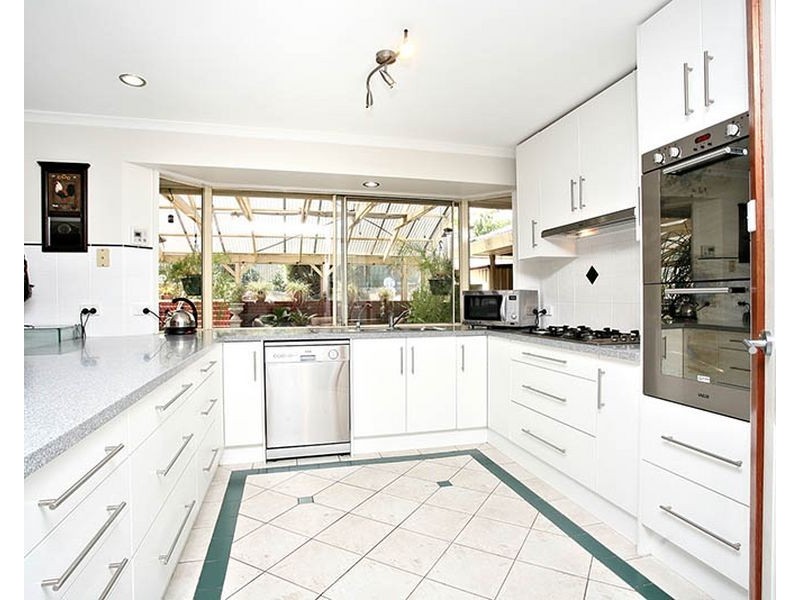 15 Blight Crescent, Hillbank SA 5112