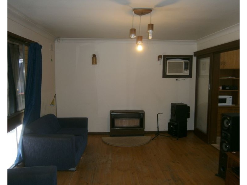 40 Malbanda Avenue, Para Vista SA 5093