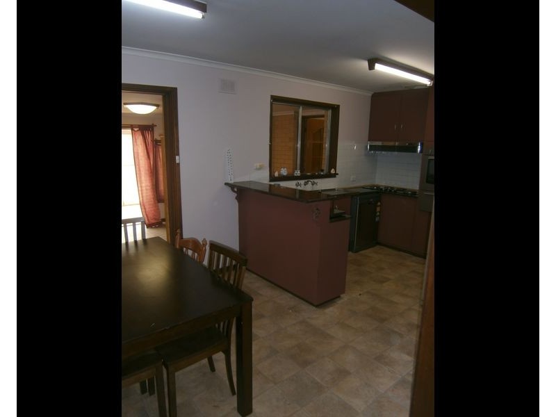 40 Malbanda Avenue, Para Vista SA 5093
